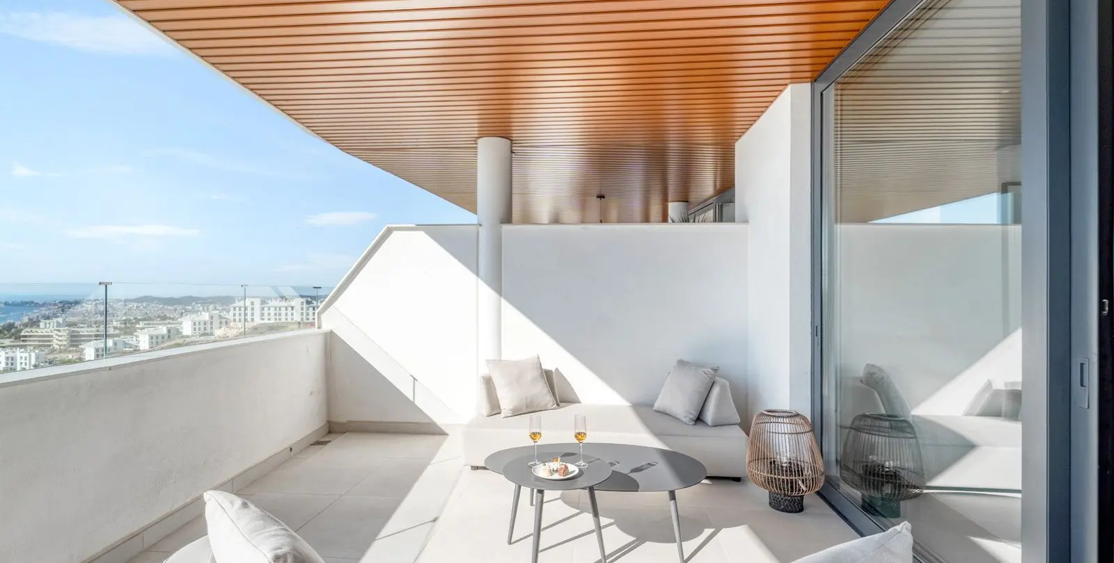Venta de apartamento en planta media en Fuengirola 4
