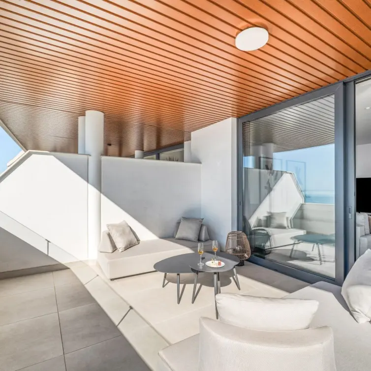 Продажа апартаментов на среднем этаже в Fuengirola