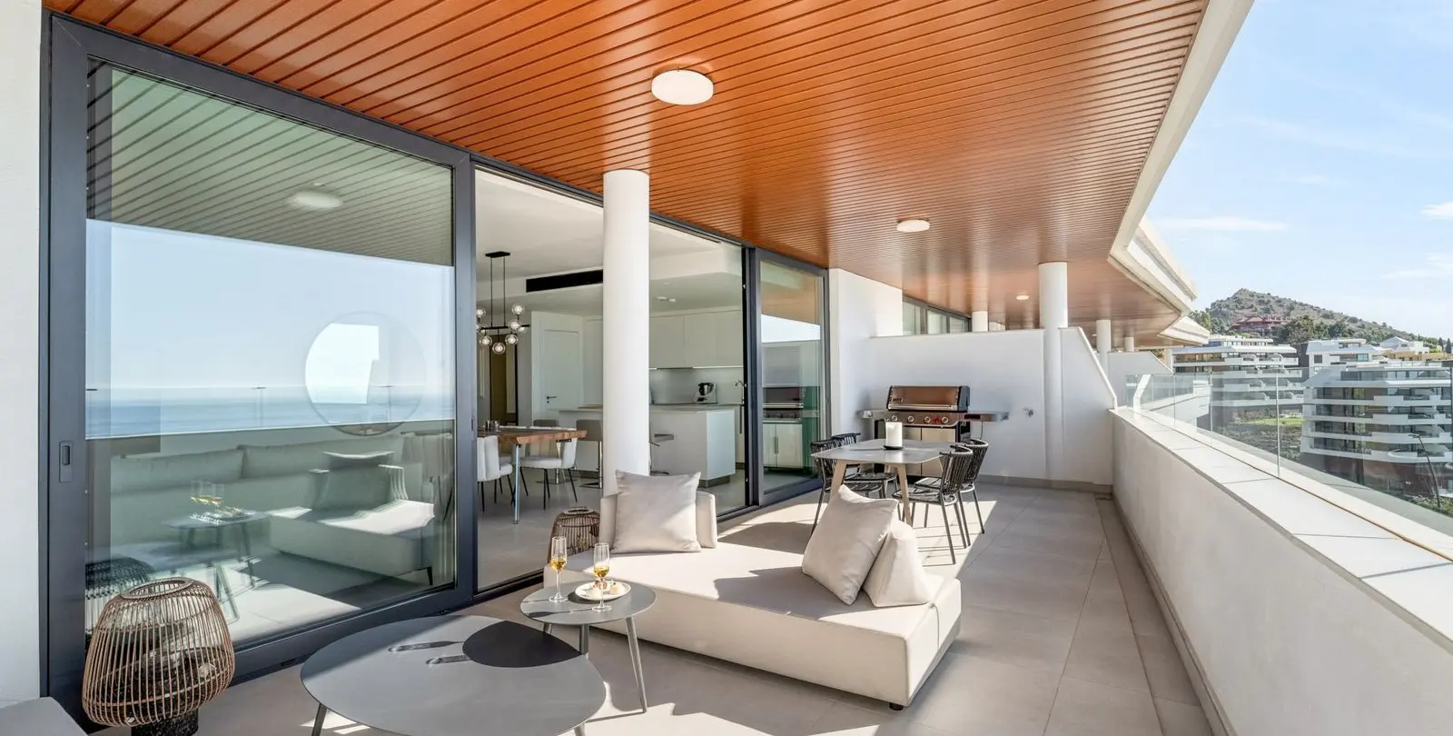 Venta de apartamento en planta media en Fuengirola 6