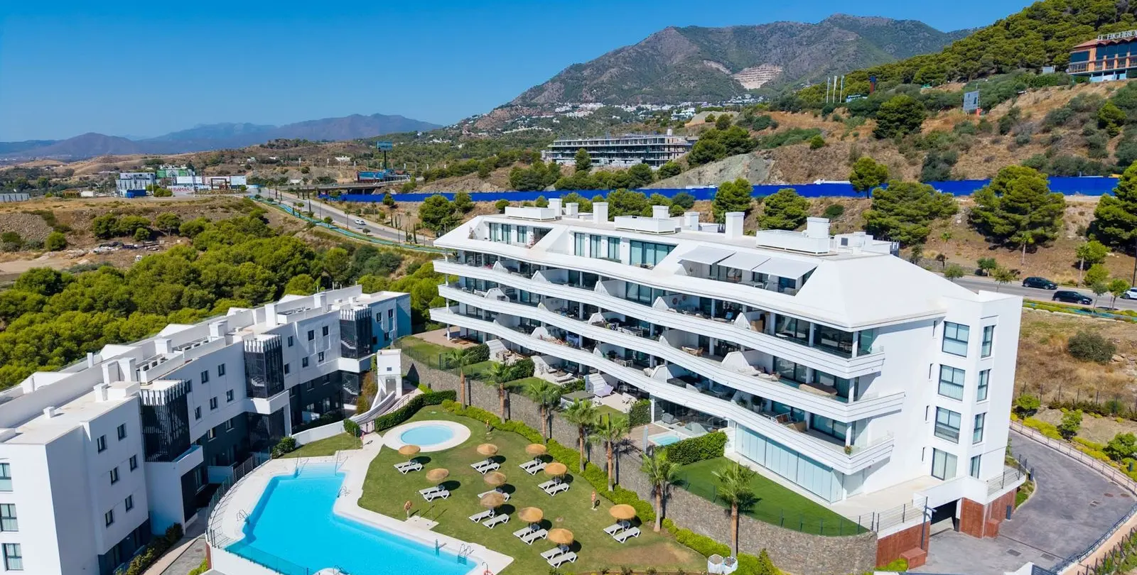 Venta de apartamento en planta media en Fuengirola 42