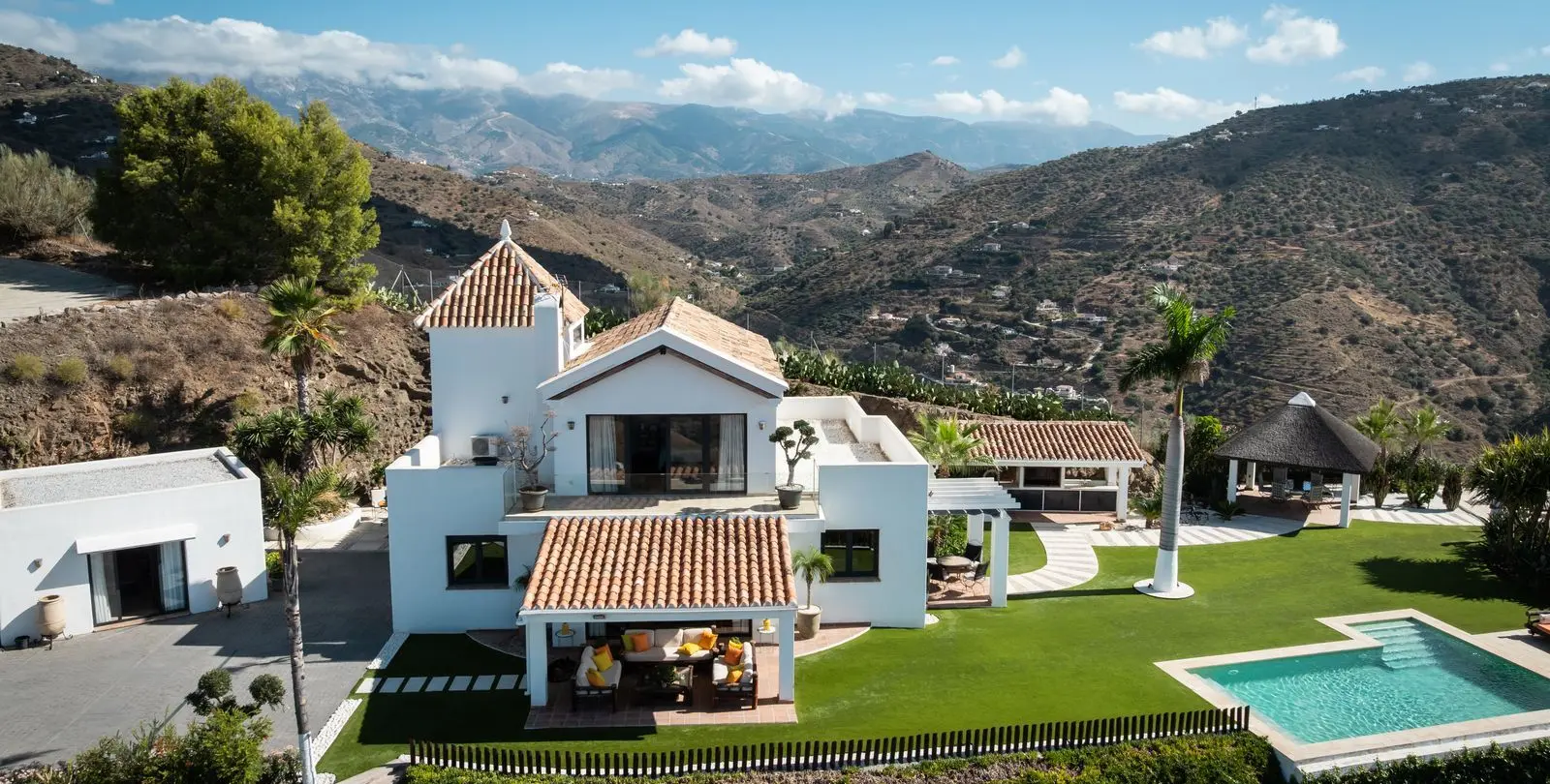 Venta de villa independiente en Arenas 1