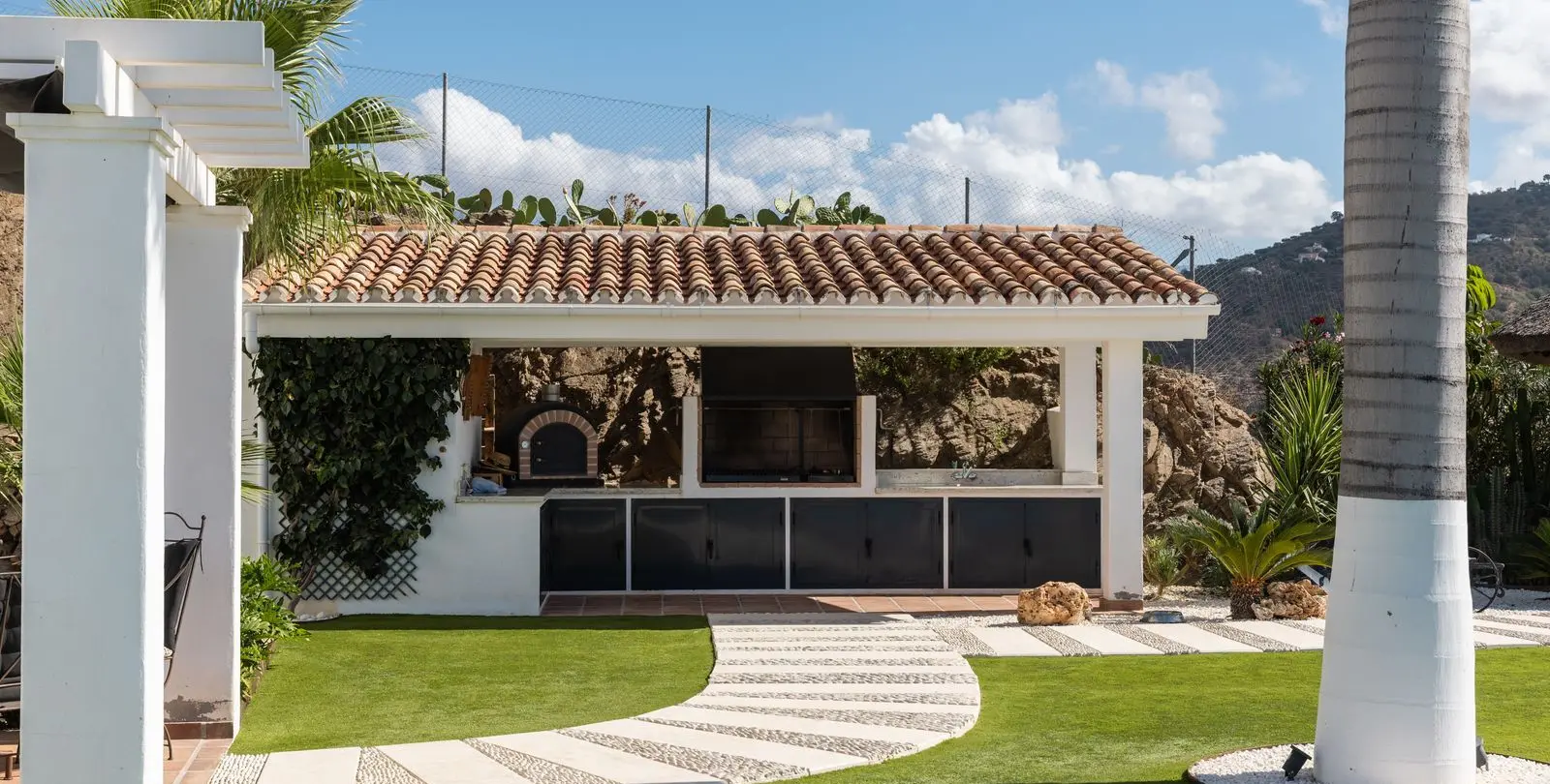 Venta de villa independiente en Arenas 52