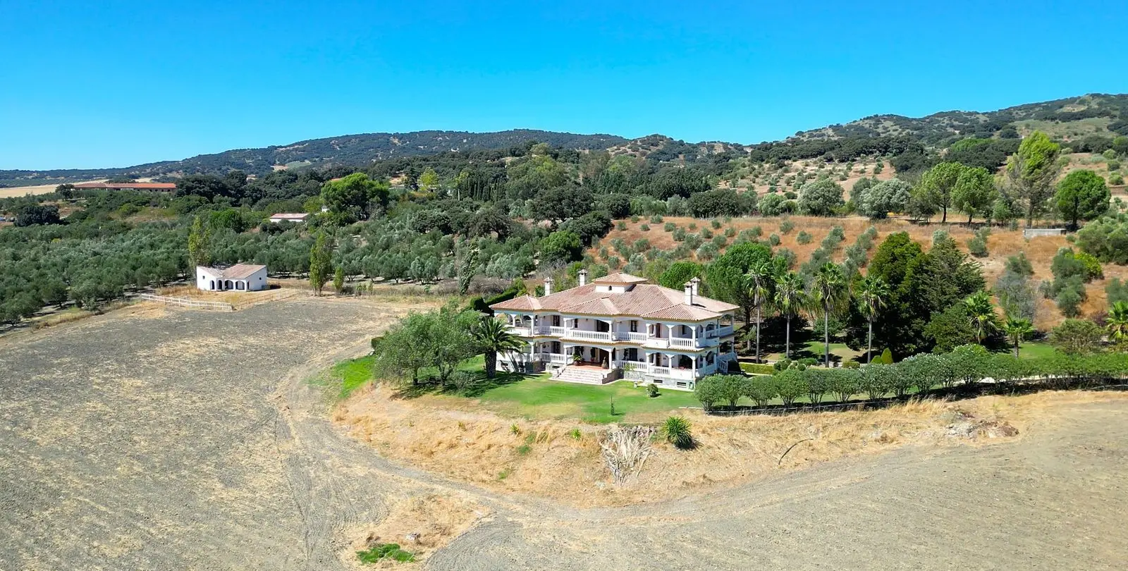 Venta de finca - cortijo en Ronda 3
