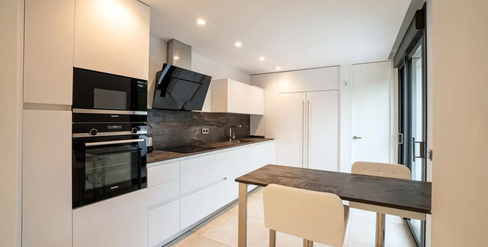 Venta de villa independiente en Nueva Andalucía 41
