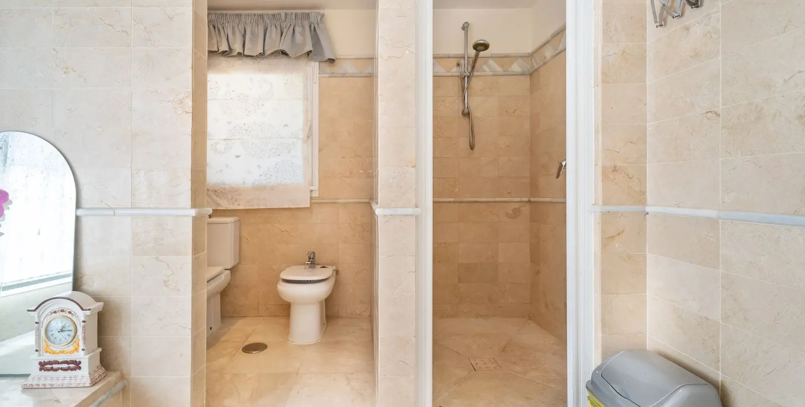 Venta de villa independiente en El Rosario 35