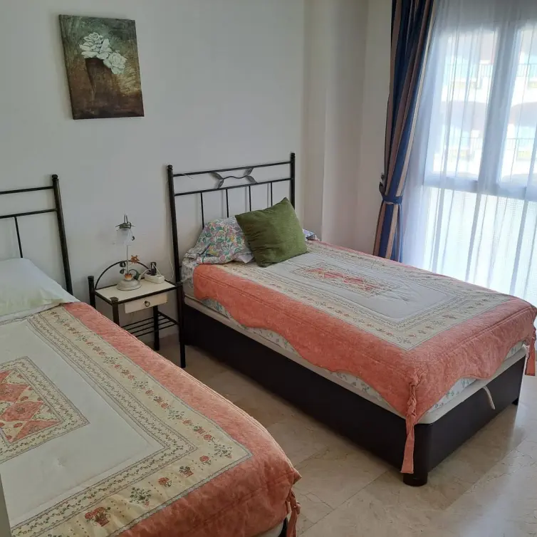 Продажа апартаментов на среднем этаже в Fuengirola
