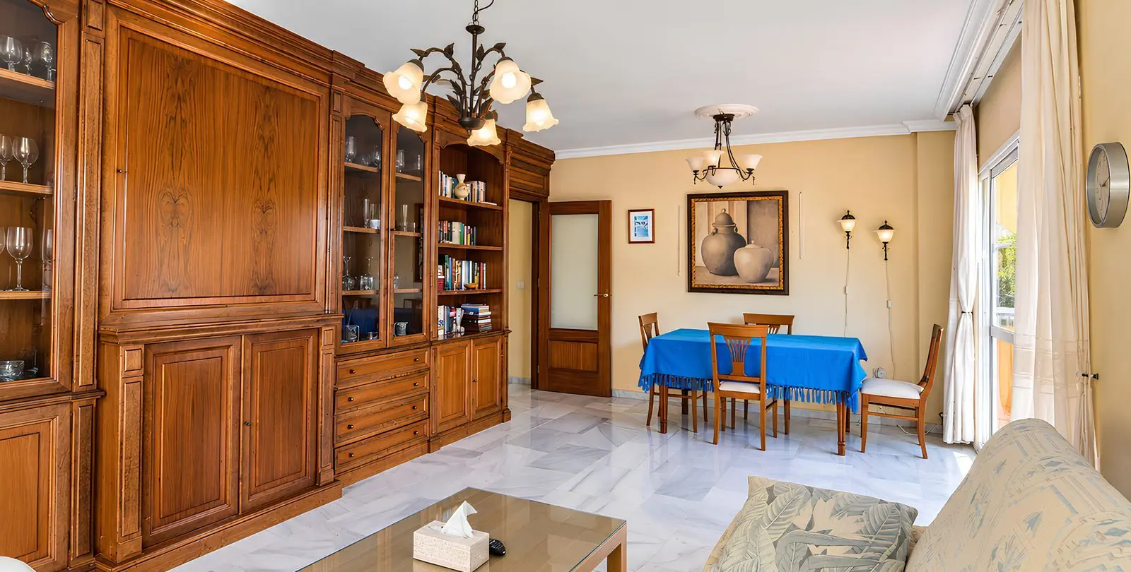Продажа апартаментов на среднем этаже в Fuengirola 11