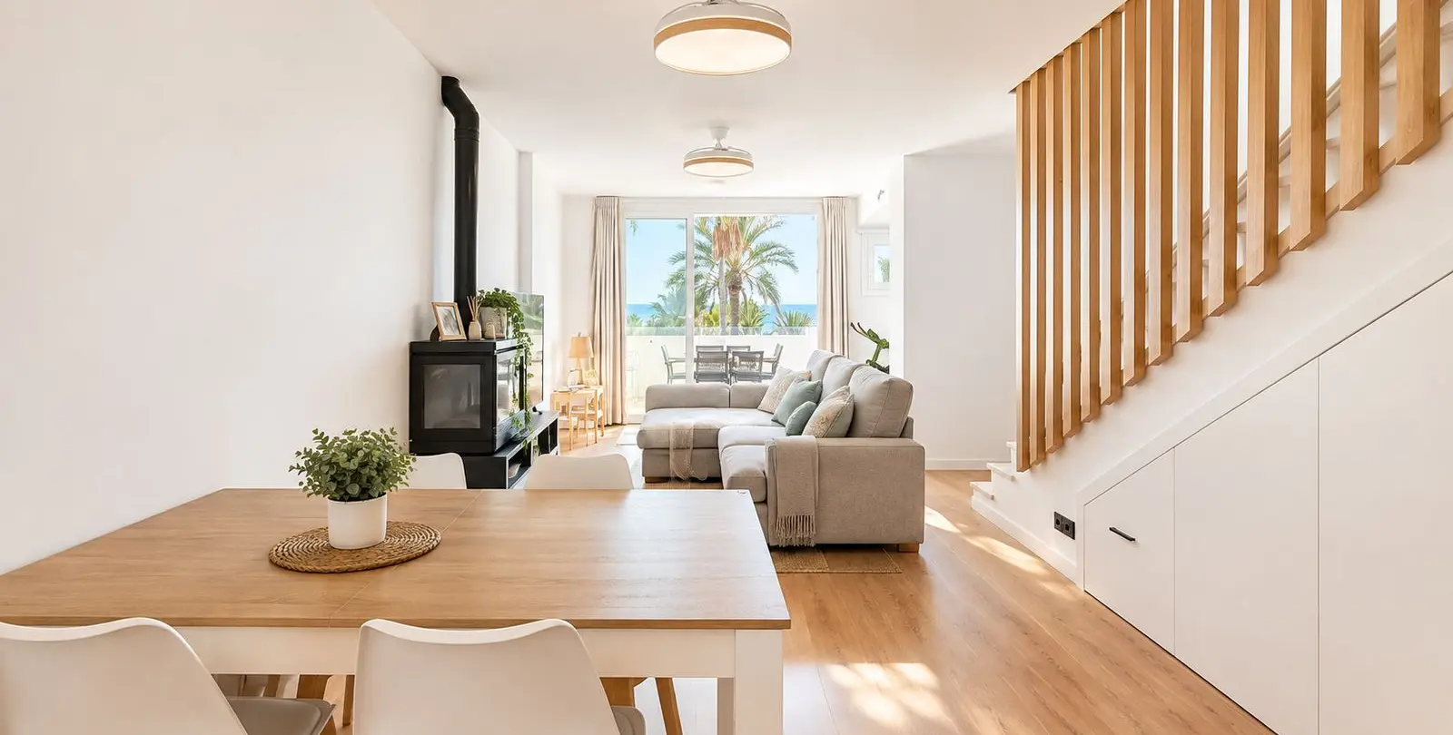 Sale of townhouse in El Faro 5