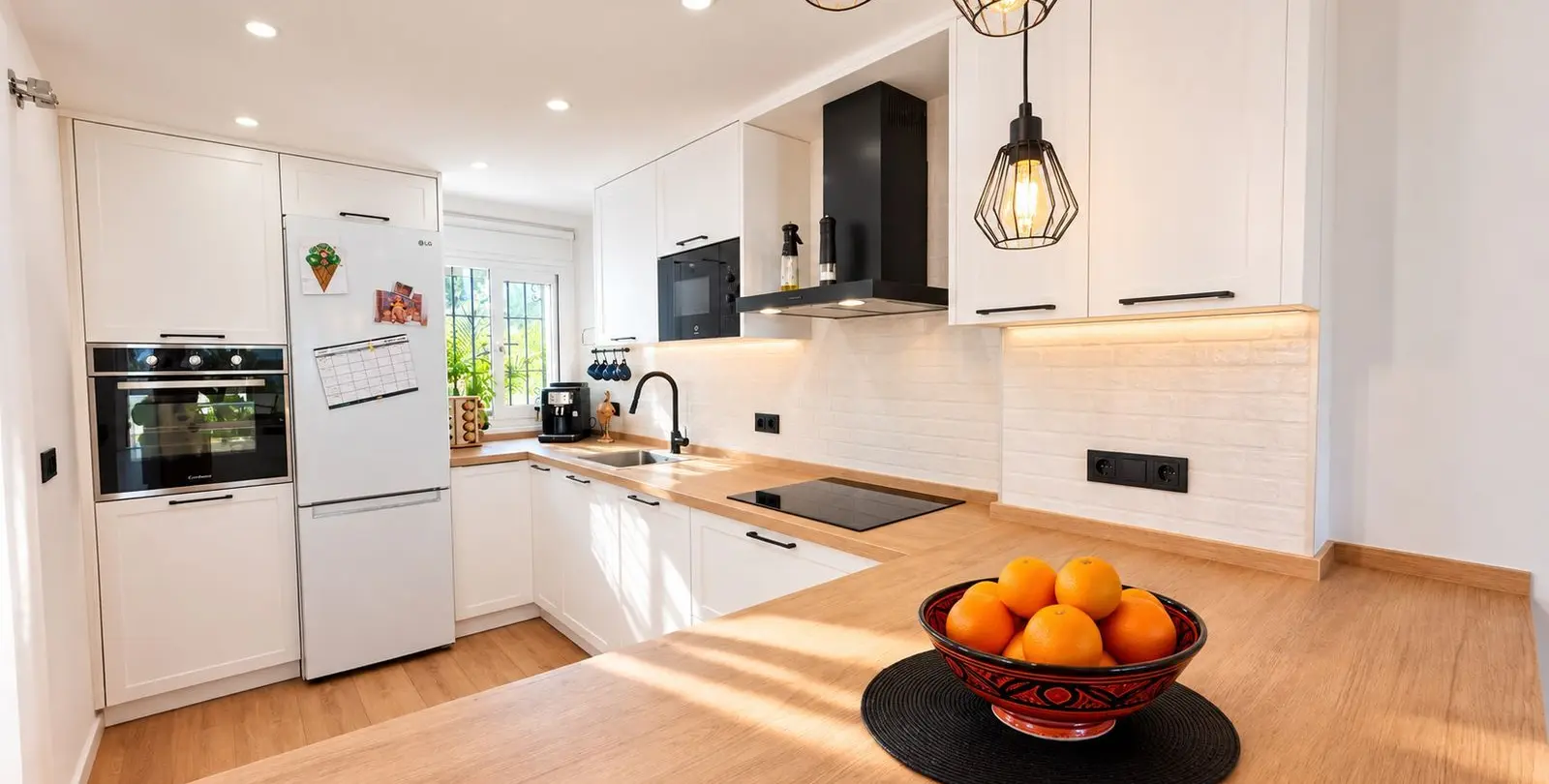 Sale of townhouse in El Faro 8