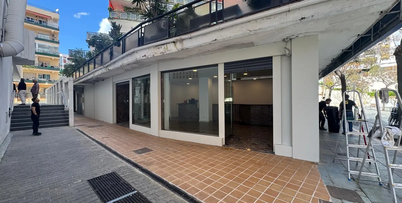 Sale of commercial premises in Marbella 1