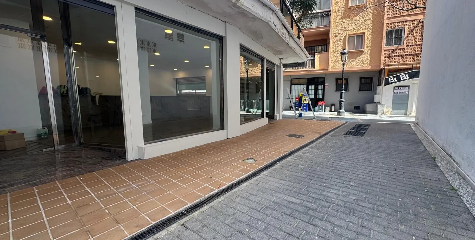 Sale of commercial premises in Marbella 5
