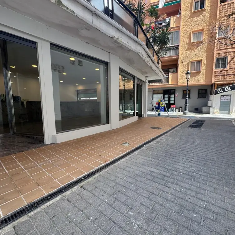 Sale of commercial premises in Marbella