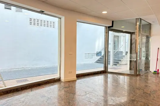 Image 7 thumb