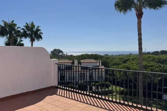 Image 6 thumb