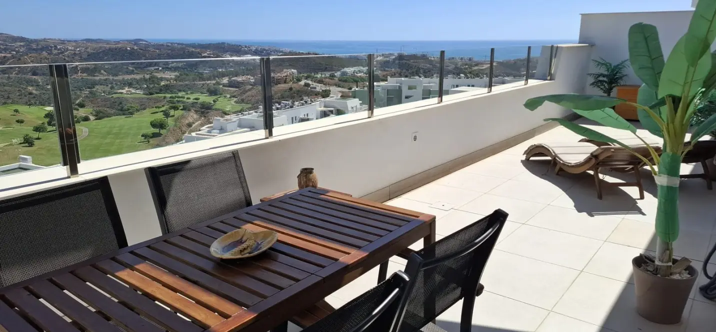 Sale of penthouse in La Cala de Mijas 4