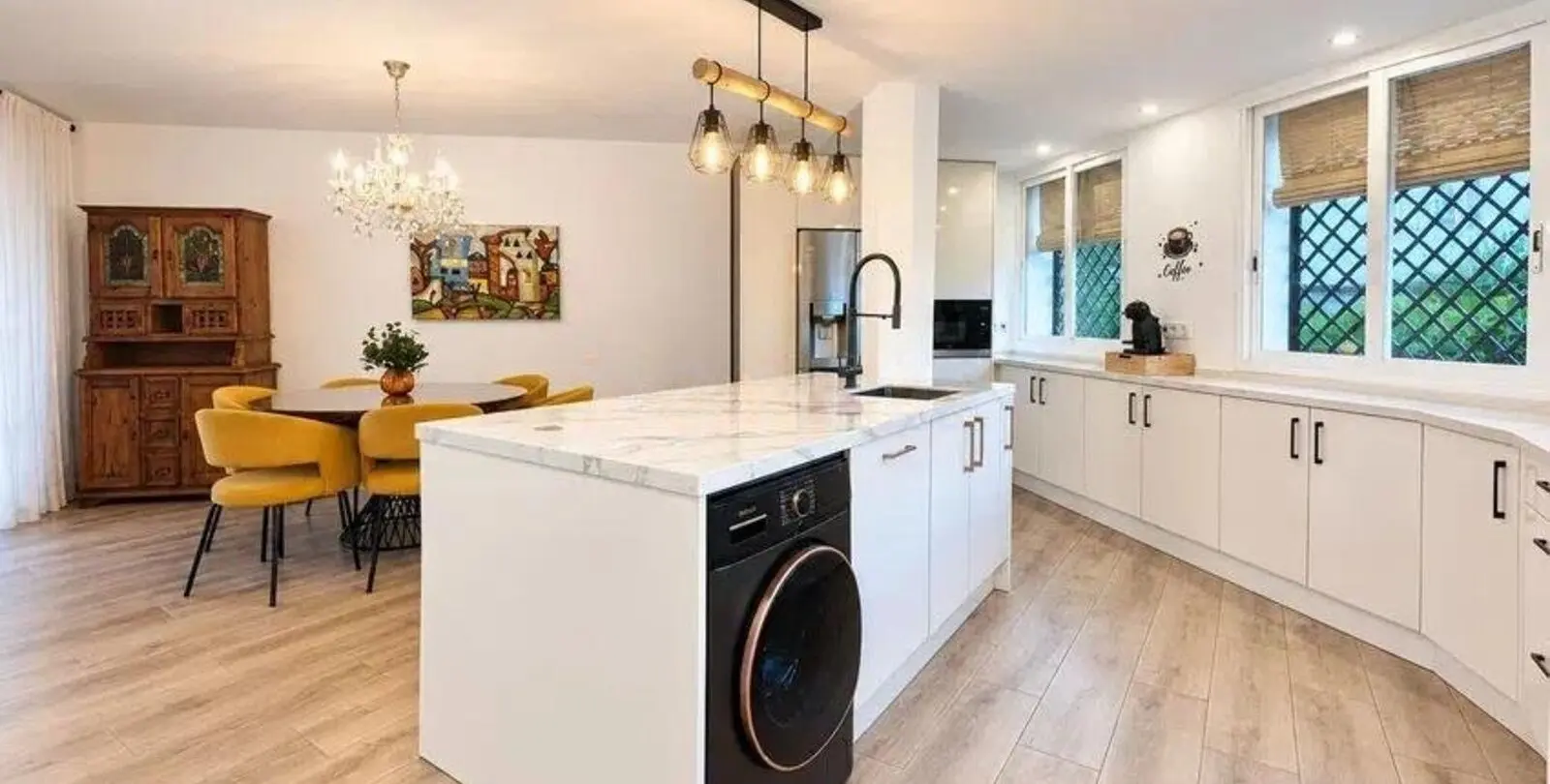 Sale of townhouse in Nueva Andalucía 10