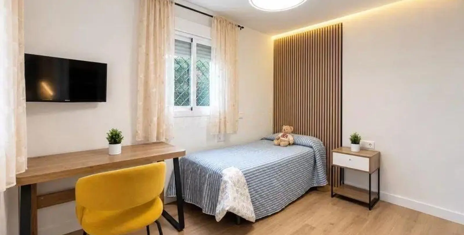 Sale of townhouse in Nueva Andalucía 14