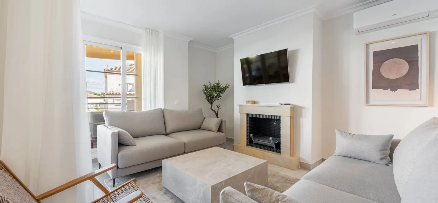 Sale of duplex in Nueva Andalucía 0