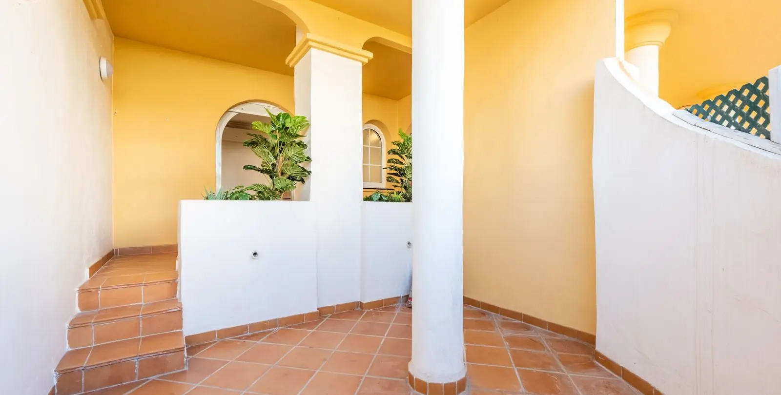 Sale of duplex in Nueva Andalucía 19