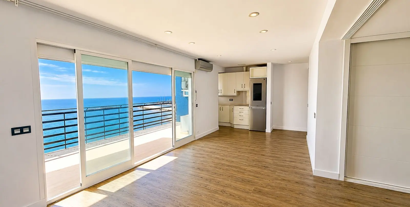 Venta de apartamento en planta media en Marbella 7