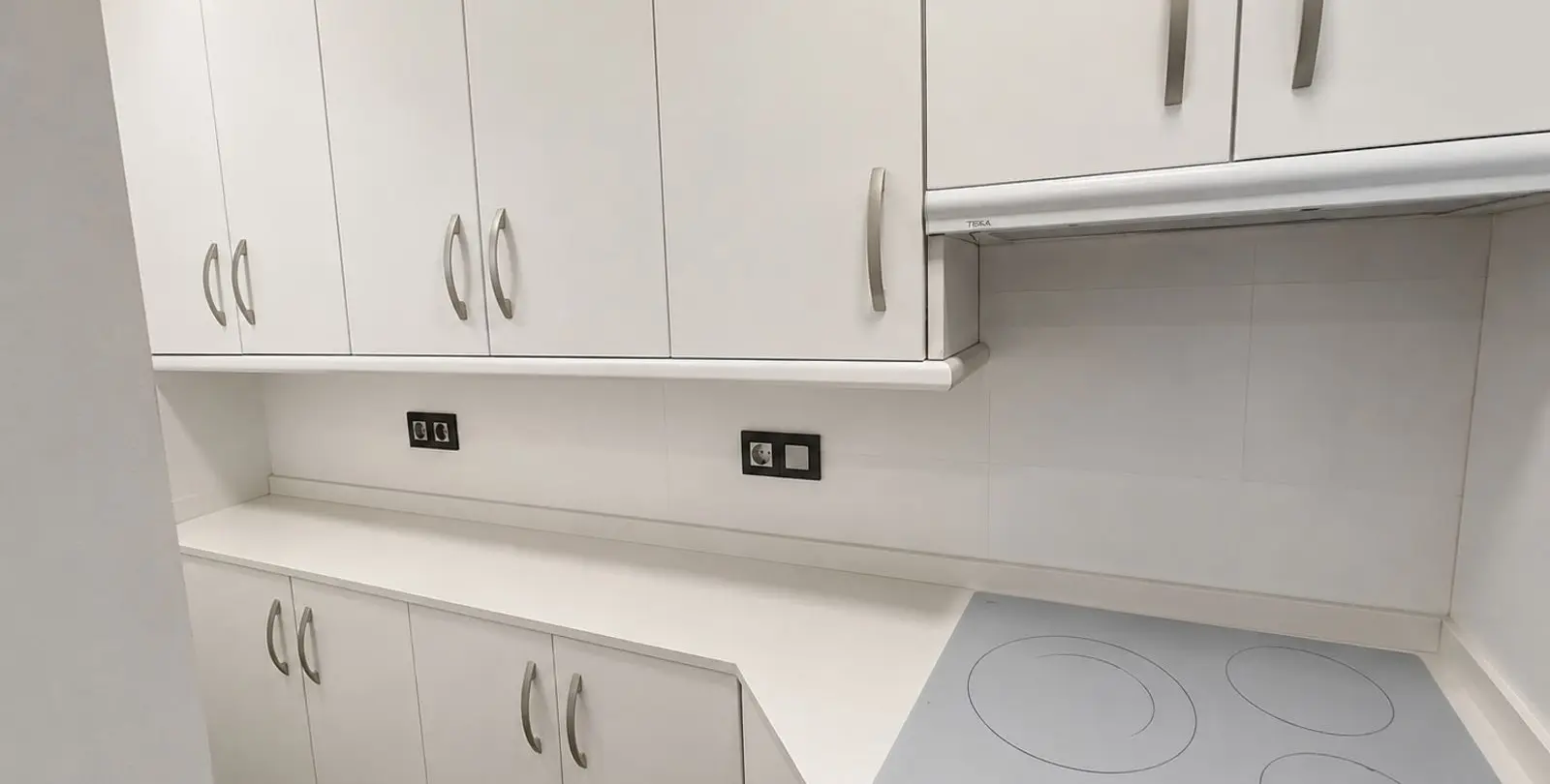 Venta de apartamento en planta media en Marbella 18