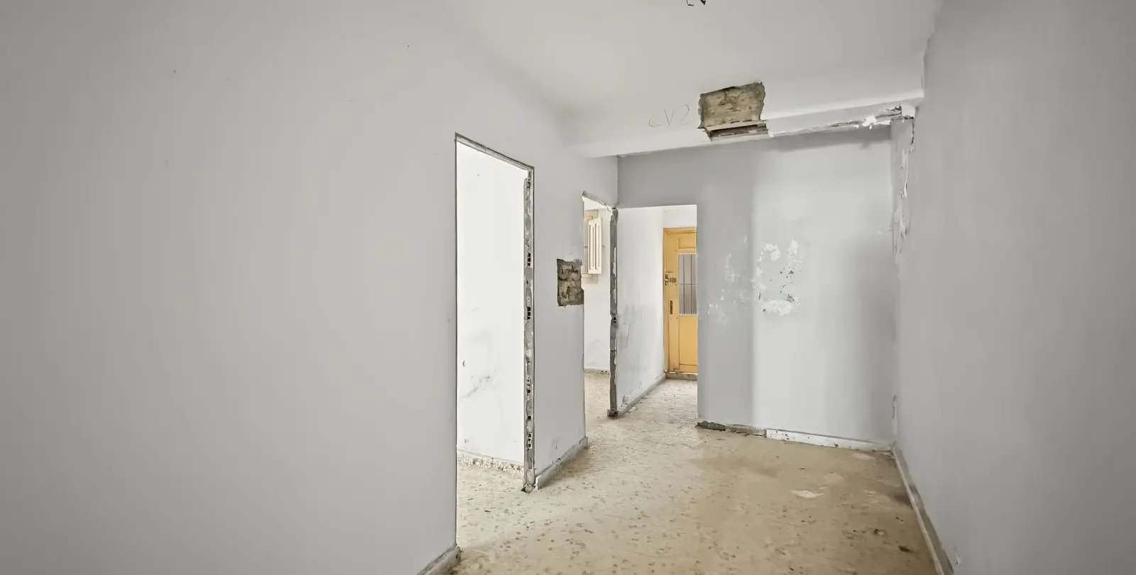 Продажа дома на две семьи в Estepona 16