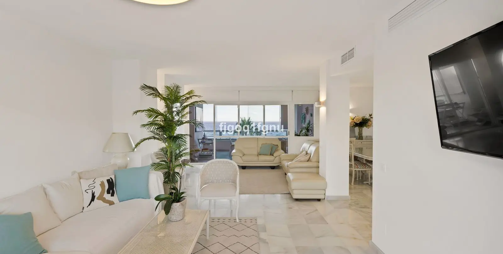 Продажа апартаментов на среднем этаже в Marbella 5