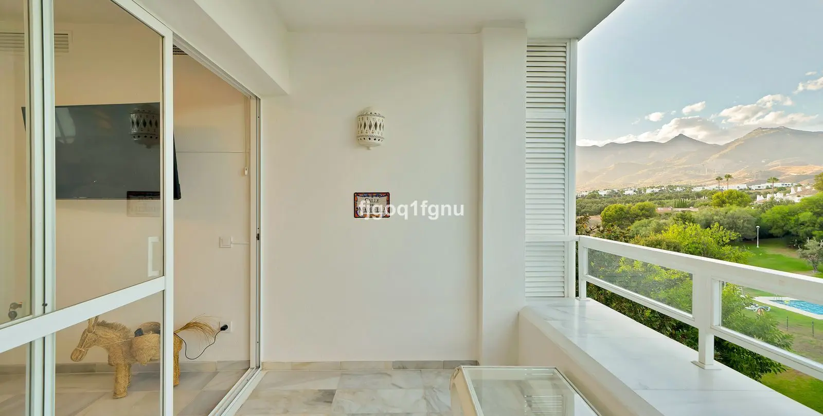 Продажа апартаментов на среднем этаже в Marbella 31
