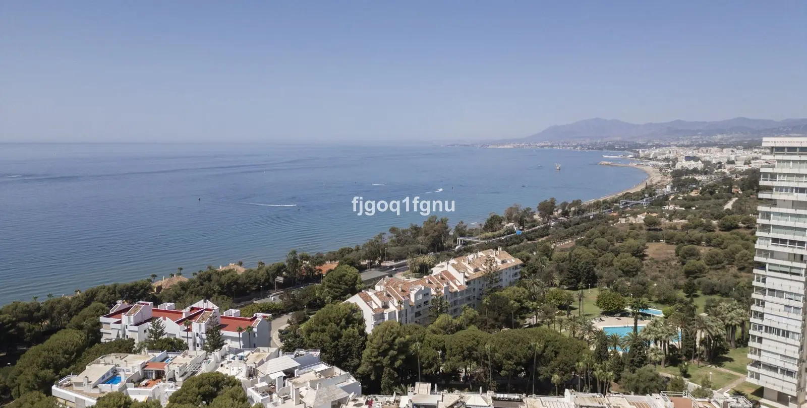 Продажа апартаментов на среднем этаже в Marbella 33