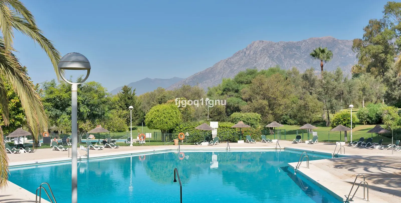Продажа апартаментов на среднем этаже в Marbella 36