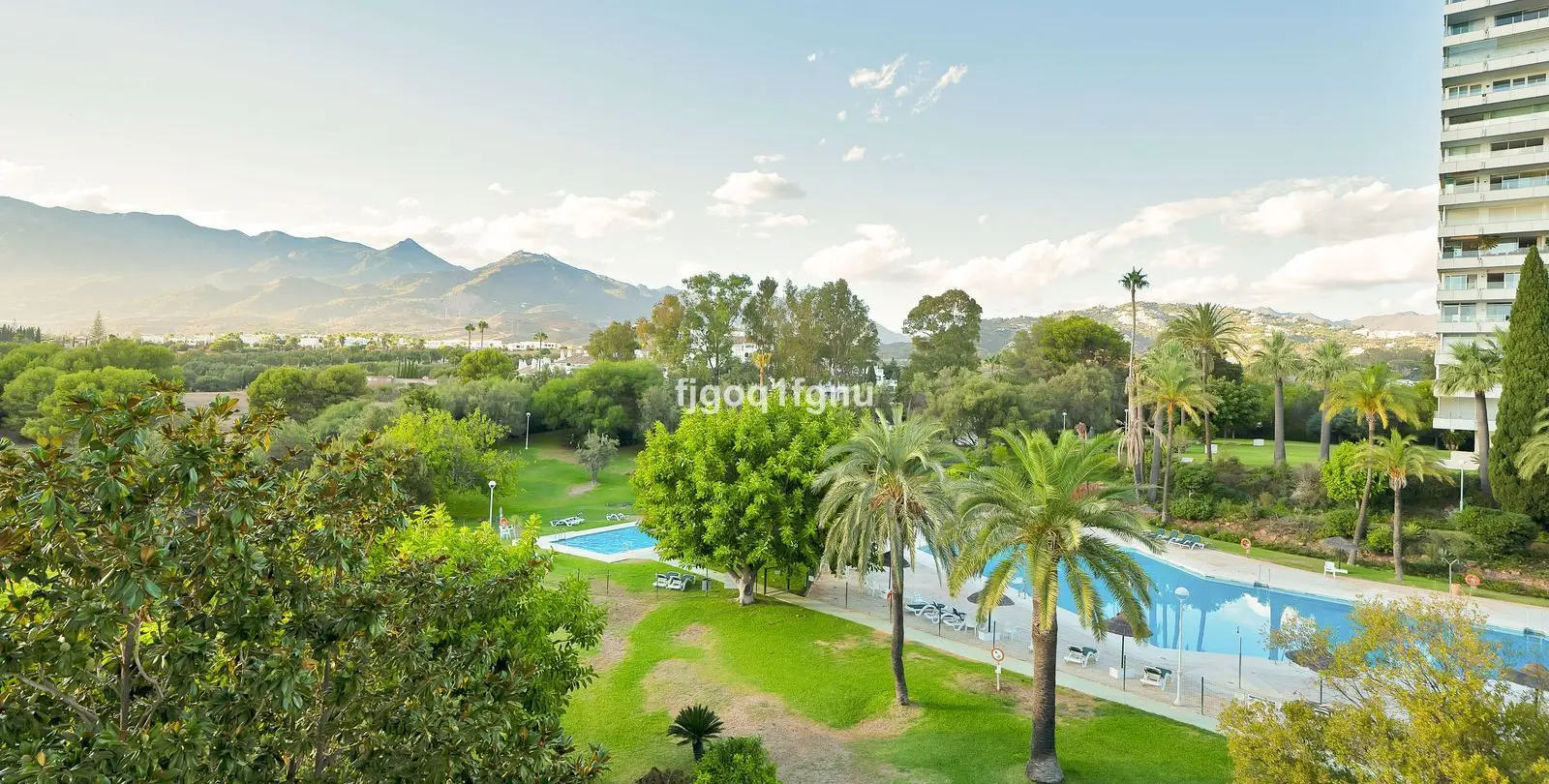 Продажа апартаментов на среднем этаже в Marbella 37