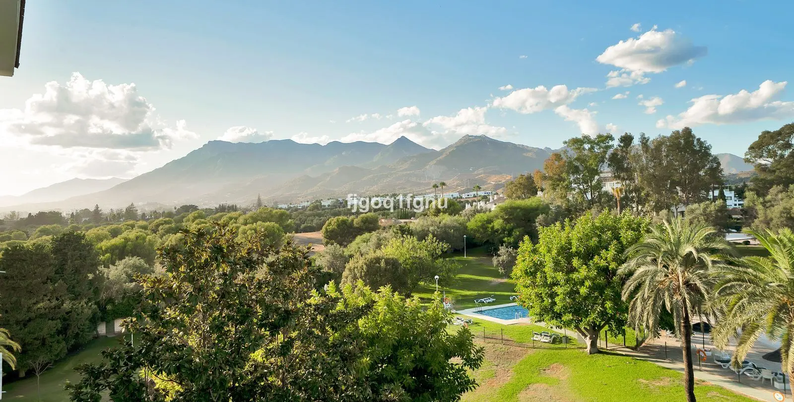Продажа апартаментов на среднем этаже в Marbella 41