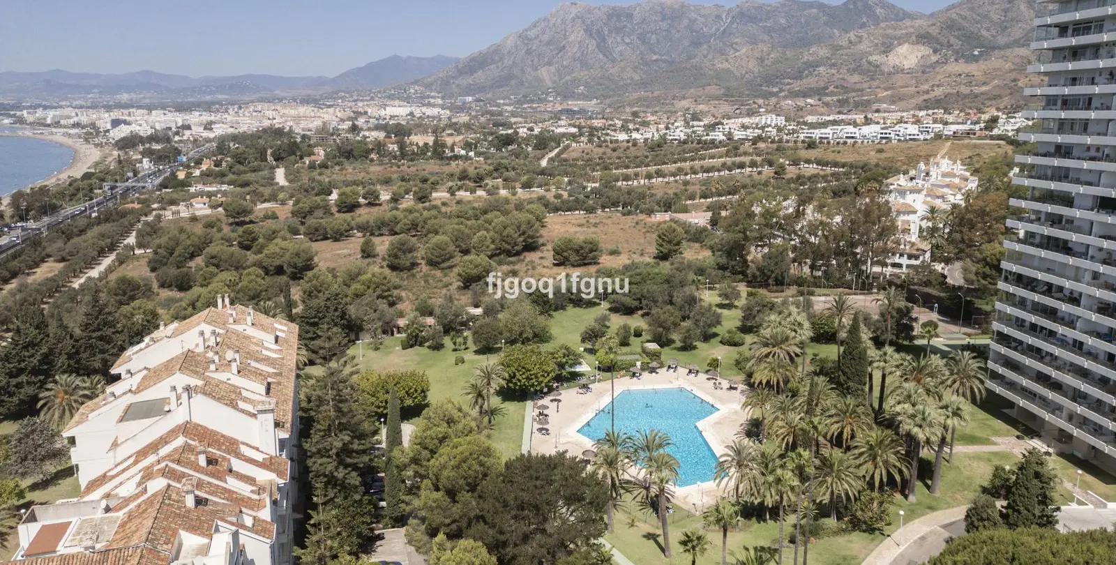 Продажа апартаментов на среднем этаже в Marbella 42