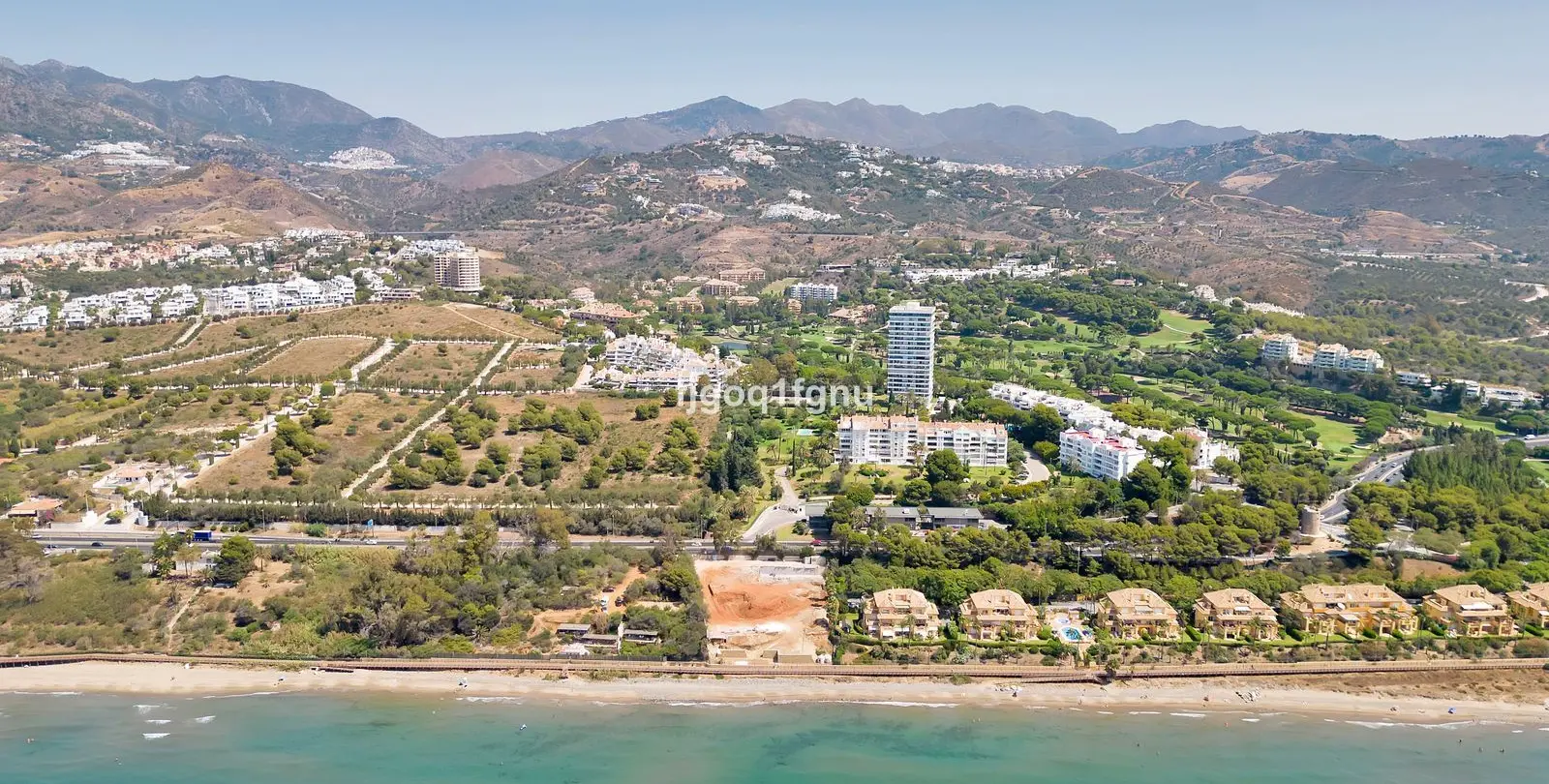 Venta de apartamento en planta media en Marbella 46
