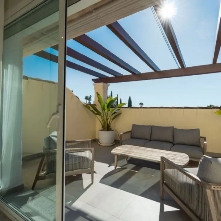 Sale of townhouse in Nueva Andalucía