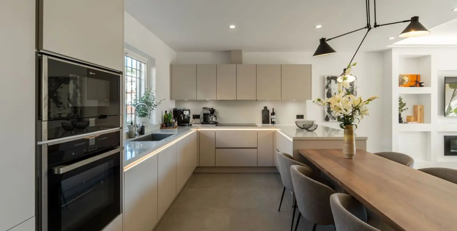 Sale of townhouse in Nueva Andalucía 23
