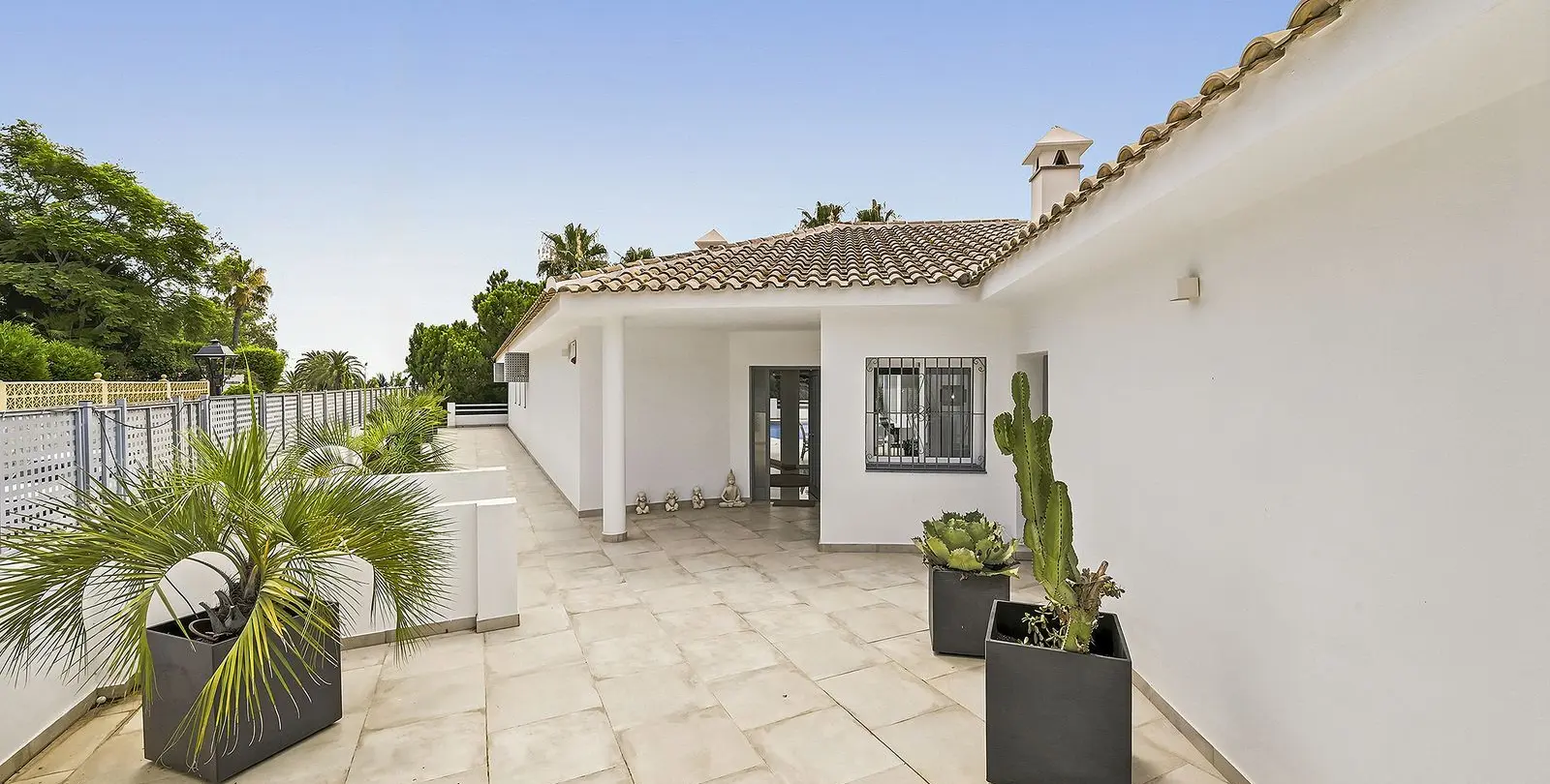 Sale of detached villa in Mijas Costa 2