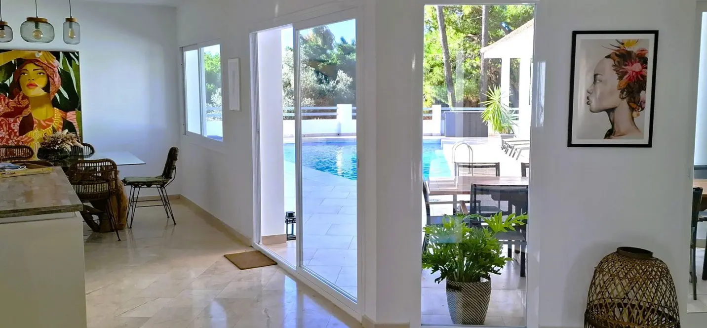 Sale of detached villa in Mijas Costa 2