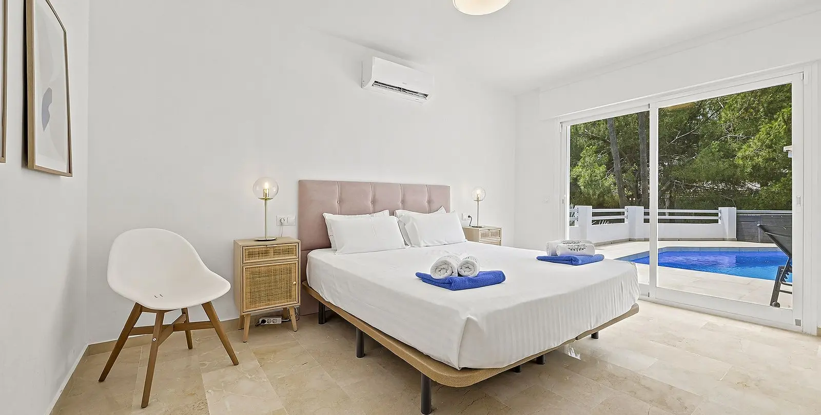 Sale of detached villa in Mijas Costa 18