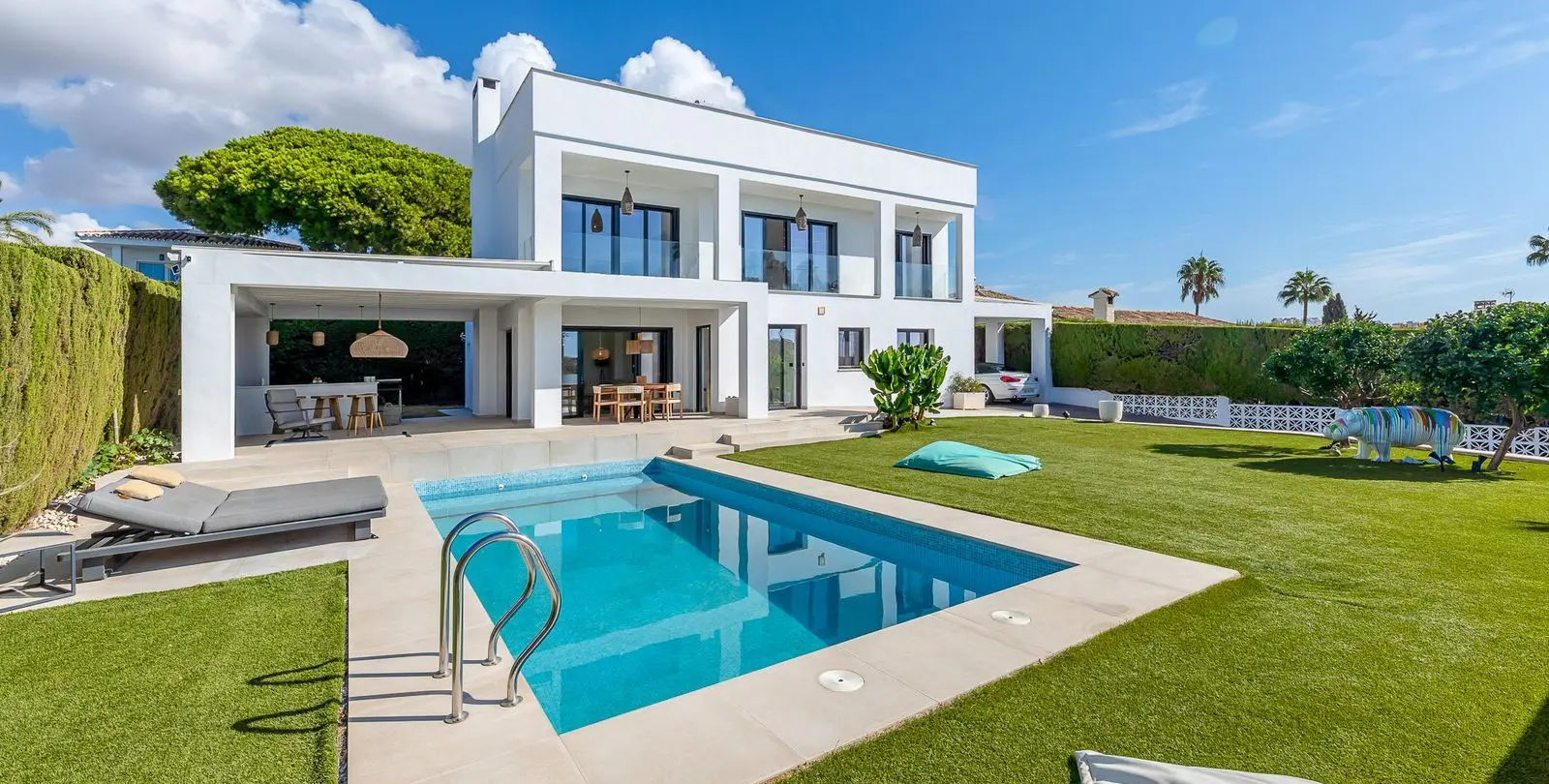 Venta de villa independiente en Calahonda 3