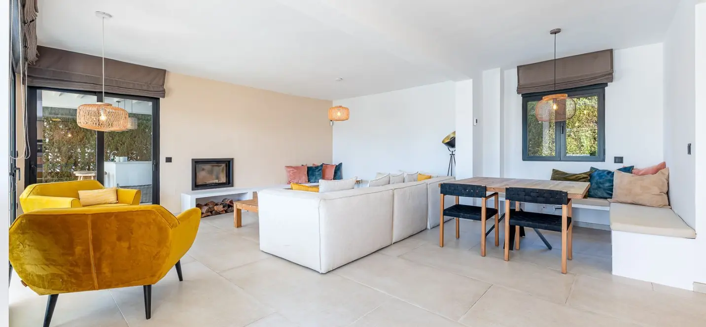 Venta de villa independiente en Calahonda 3