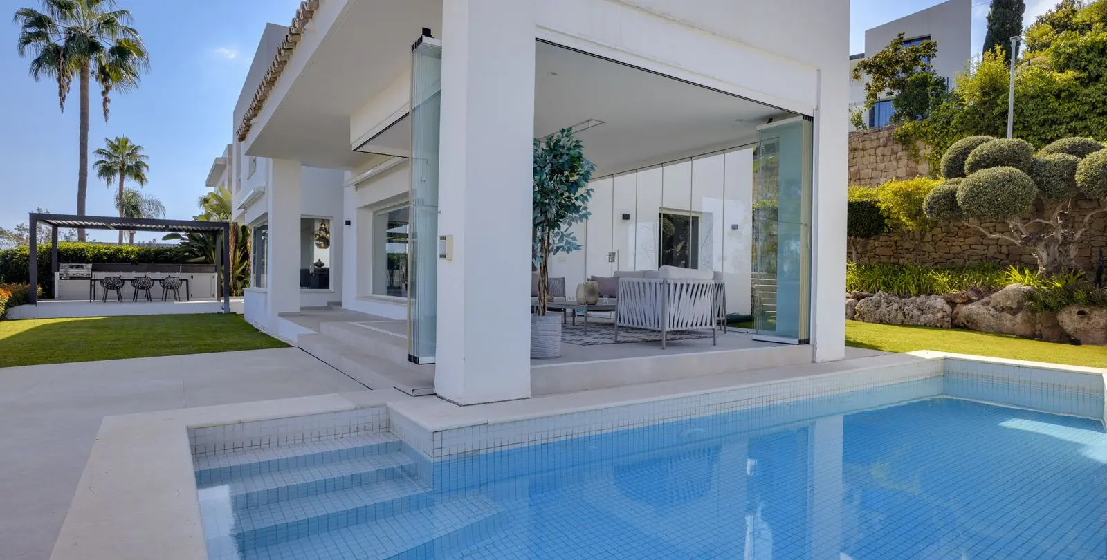 Venta de villa independiente en Benahavís 41