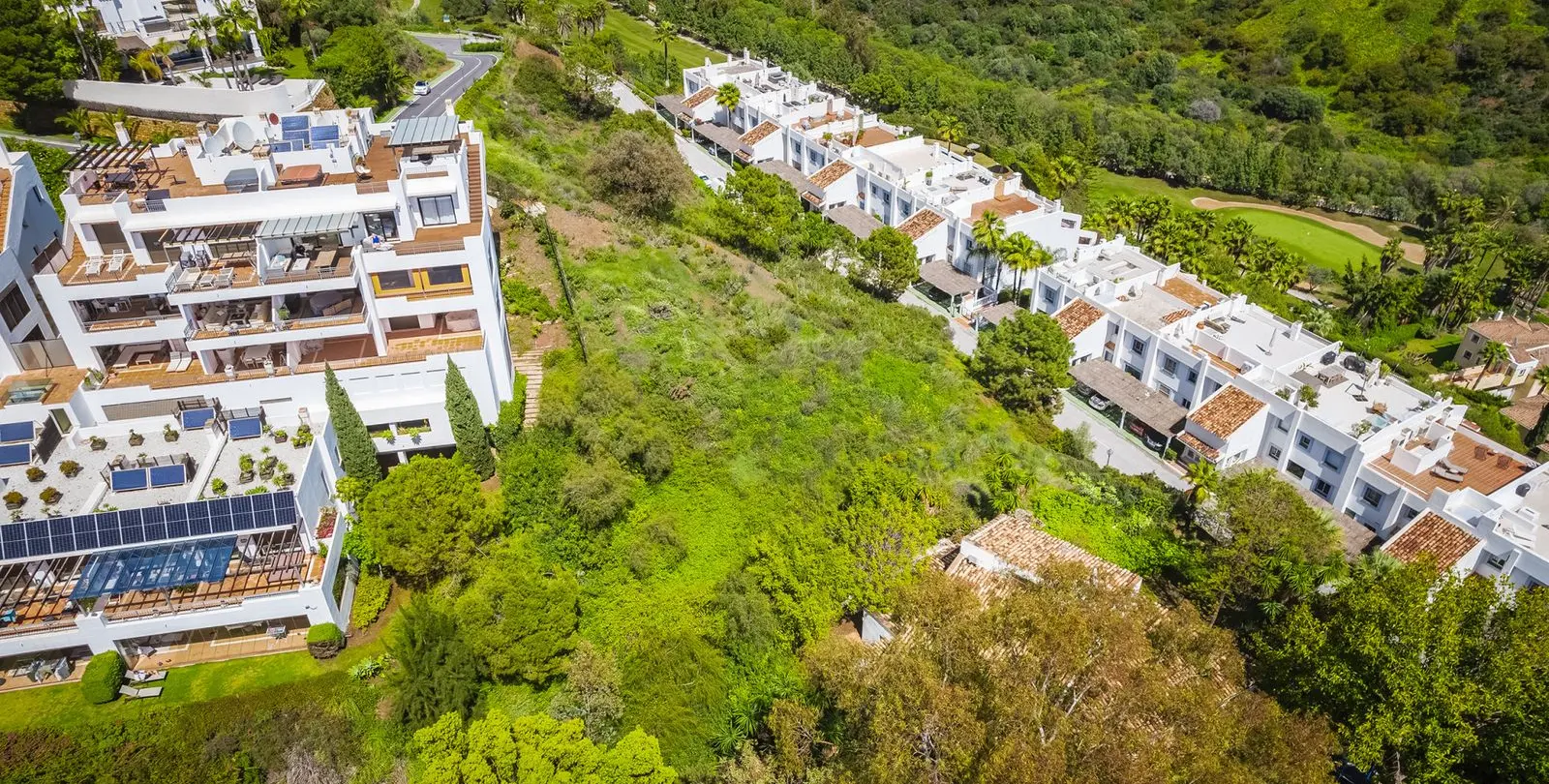 Venta de parcela residencial en Benahavís 14