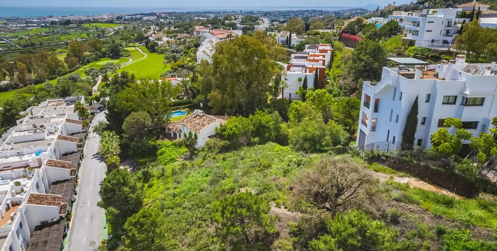 Venta de parcela residencial en Benahavís 18