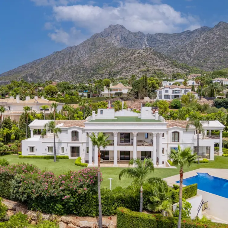 Venta de villa independiente en Sierra Blanca