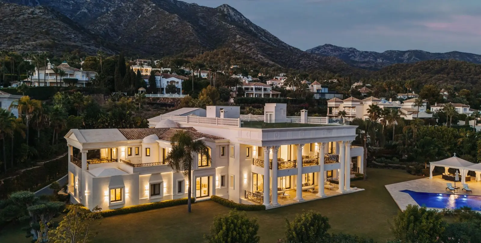 Venta de villa independiente en Sierra Blanca 4