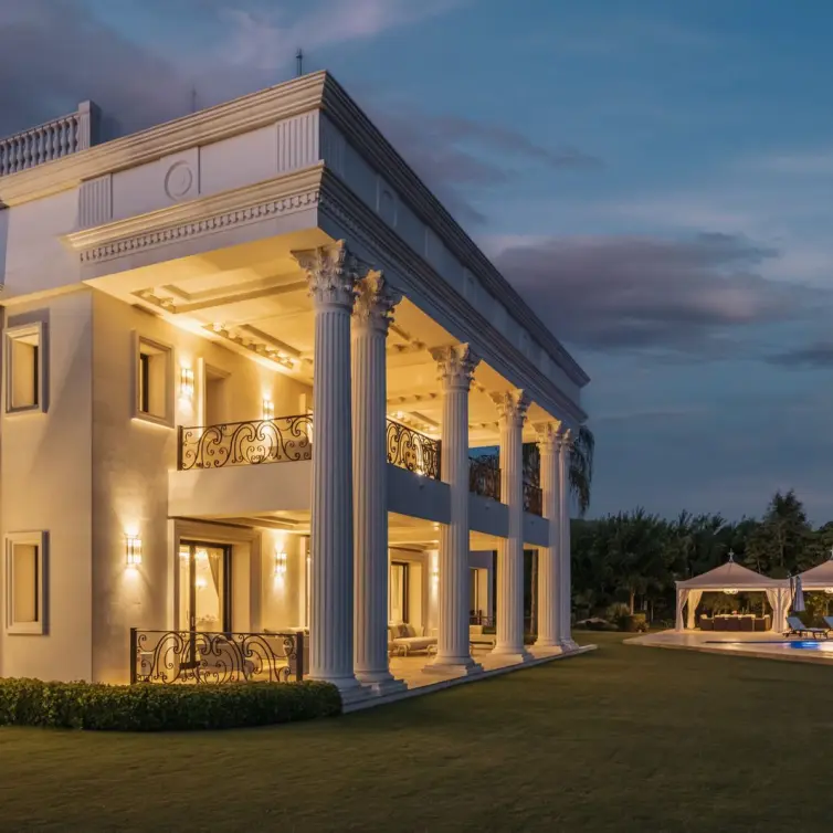 Venta de villa independiente en Sierra Blanca