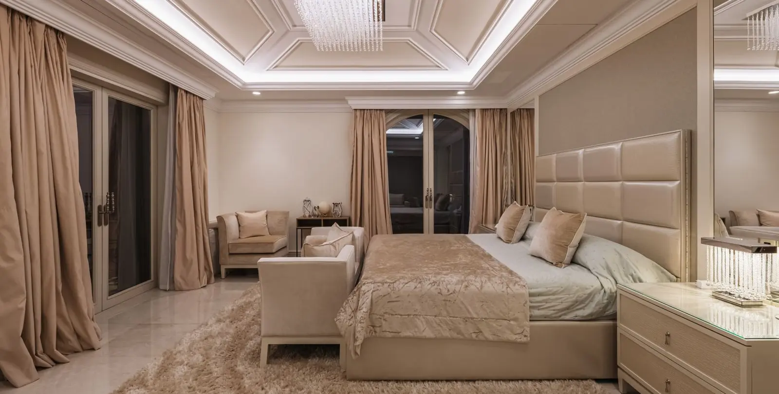 Venta de villa independiente en Sierra Blanca 32