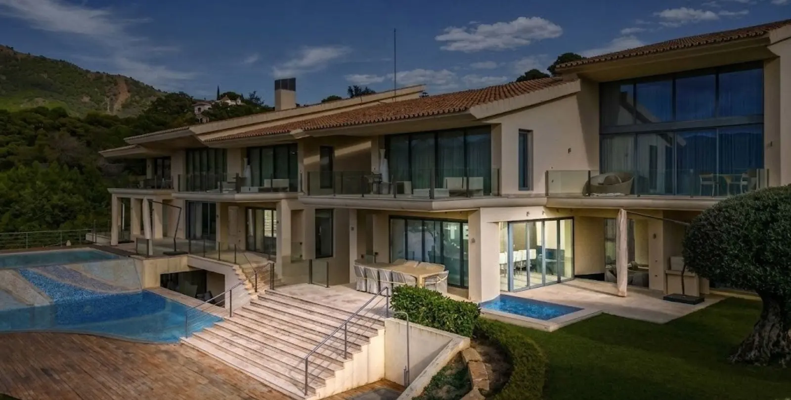Venta de villa independiente en La Zagaleta 5