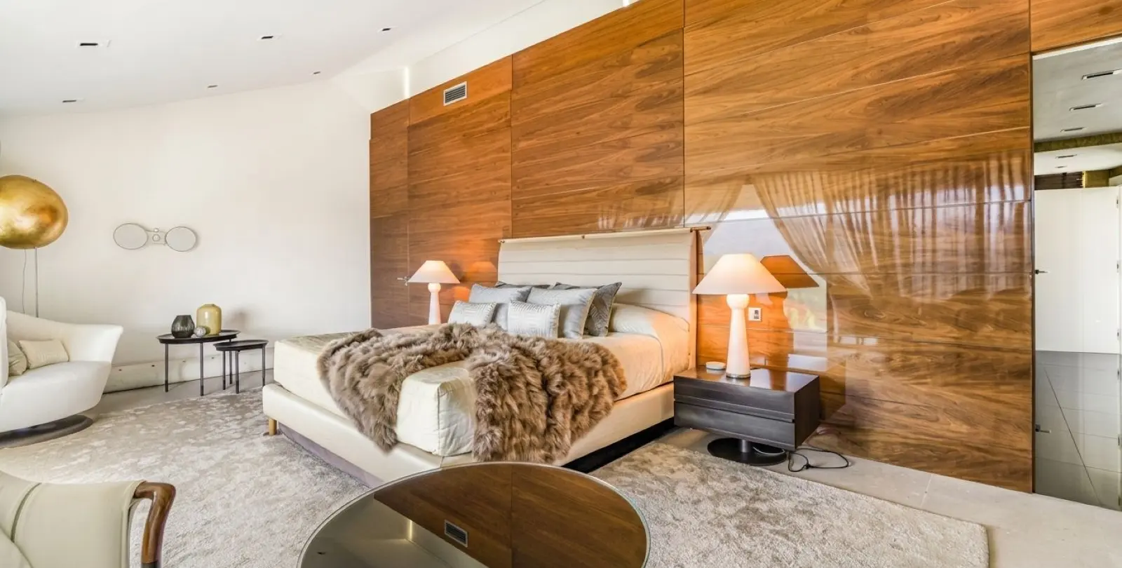 Venta de villa independiente en La Zagaleta 13